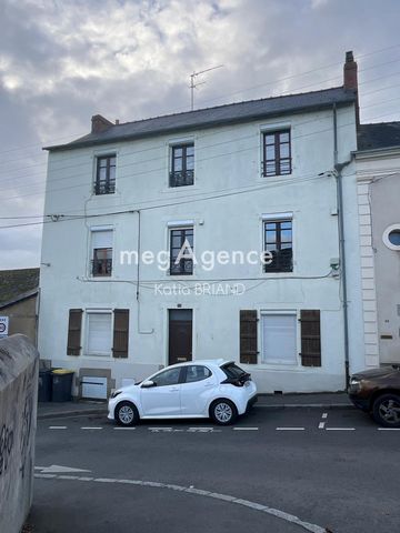IMMEUBLE de 3 logements PROCHE CENTRE VILLE.