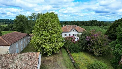 Élégante Maison de Maître XVIIe siècle : Un lieu rare, calme et au potentiel exceptionnel