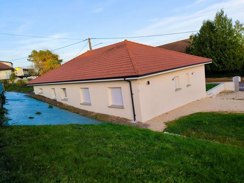 MAISON CONTEMPORAINE -127 M2- TERRAIN 9,84 ares