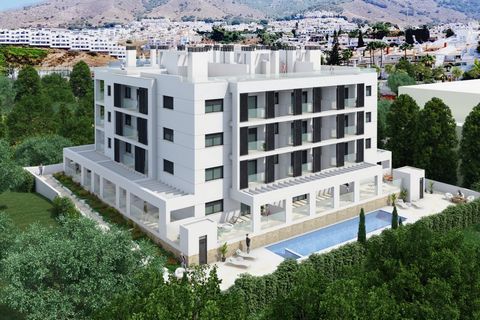 Beautiful newly built 2 bedroom apartment in Nerja with communal pool 900 meters from Burriana Beach and the center of Nerja. Located in a new, modern building and only 7 minutes walk to the beach and the center of Nerja. The complex has a communal p...