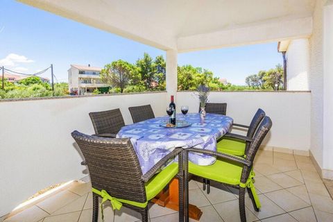 A lovingly maintained garden surrounds the house in Mediterranean style with a total of five apartments. Rejoice on varied days by the sea and romantic barbecue evenings in the outdoors. Start your perfect vacation day with a rich breakfast on the co...