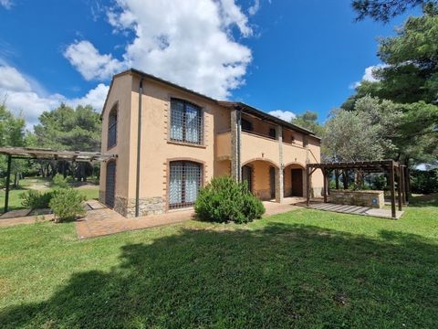 A residence in Tuscany, isolated from the outside world and surrounded by olive trees and old pines - many of us have probably only seen this idea in movies, but haven't we all secretly thought about leaving the stressful everyday working life and sp...