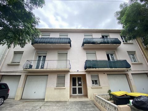 NEW in PERPIGNAN INVESTMENT BUILDING Composed of 5 APARTMENTS with tenants in place 1 Type F3 Apartment on the ground floor, 2 Type F4 Apartments on the 1st floor with Cellar and Garage and 2 Type F4 Apartments on the 2nd floor with Cellar and Garage...