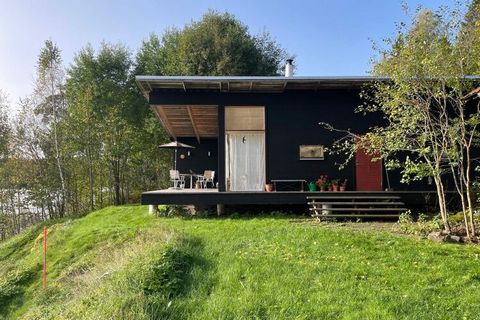 If a morning swim is something that attracts you during your vacation, this house is a dream home for you. A few steps from the terrace you reach the private jetty and can swim out into the lake Halvarsnoren. The house, which was built about 15 years...