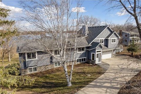 Welcome to your lakeside paradise! Nestled on the shores of Piersons Lake, this stunning renovated lake home in the heart of the metro area, offers the perfect blend of luxury and comfortable living. The warm and inviting, open-concept living area is...