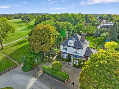 Nestled in the serene beauty of the Banstead Downs, this magnificent six-bedroom, three-bathroom detached Edwardian house exudes timeless charm and country elegance. With a two-story design and a double-gated in-and-out driveway, this home boasts a r...