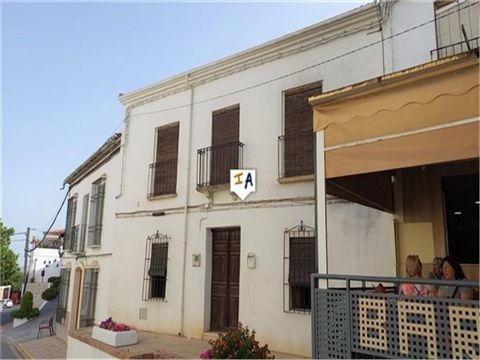 This 226m2 build 3 bedroom townhouse is situated in the traditional Spanish Village of Fuente Tojar close to the popular town of Priego de Cordoba in Andalucia. Boasting a very generous town plot size of 827m2 including a large garden with lots of ro...