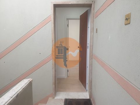 2 bedroom apartment next to Jardim da Amadora, 6 minutes walk from the Train Station, completely renovated with equipped kitchen in Open Space, with: - Oven - Plate - Exhaust fan - Term accumulator - Dishwasher - Washing machine - Combined, all built...