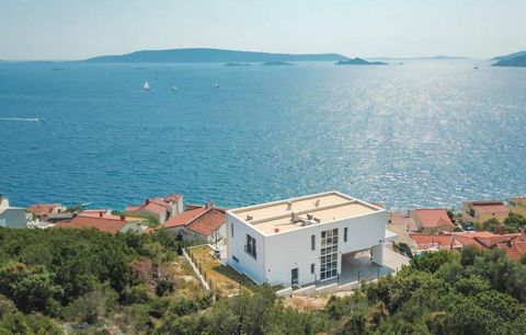 The elegant contemporary villa is located in a small, quiet place on the island of Čiovo just 100 meters from the sea. It is located in a natural environment not far from the beach and the crystal clear waves of Adriatic. The Medieval town of Trogir ...