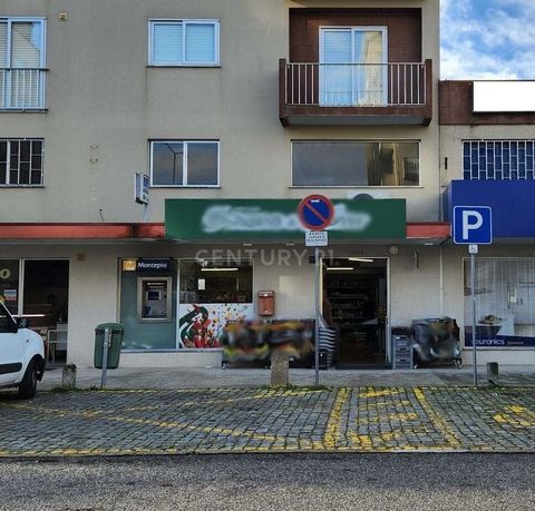 Shop located in the neighborhood of Santa Eugénia, next to the entrance to the city of Viseu. Good for investment, it is already rented. Book your visit.