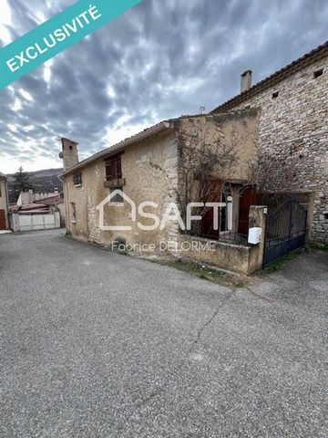 Located in Limans, a pretty Provençal village with amenities, school, bakery, country bistro, hiking trails, this charming village house of approximately 75 m² offers a very pleasant living environment. With a terrace of approximately 10 m², this hou...