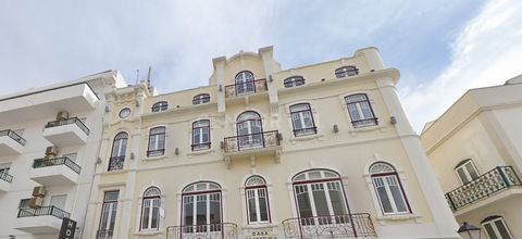 Welcome to this unique 5-bedroom duplex apartment located in the heart of the historic centre of Nazaré, just 1 minute from Nazaré beach. This property is characterised by its contemporary design, with quality refurbishment and comfort as priorities....