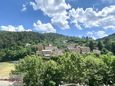 Gard (30), for sale in Rochessadoule, in the St Ambroix Besseges axis, a 3-room apartment, on the first floor of two, of a stone building (roof redone), with a living area of 66m², with a garden of 15m², a private passageway balcony of 10m² and a cel...