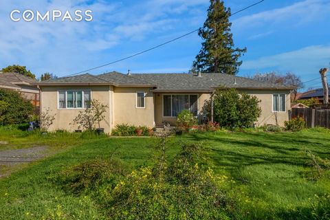 Opportunity knocks! Situated on a serene, tree-lined street in the desirable Quito Village neighborhood. Remodel or start over and build your dream home! Buyer to assume lease. Features: - Washing Machine