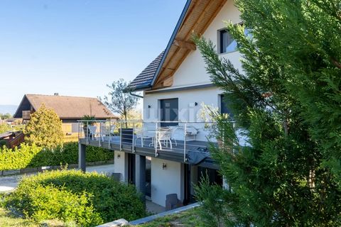 Ref 68052JL: Douvaine, Chilly sector, in the heart of a small co-ownership on a human scale, you will be seduced by this bright 90m2 ground floor. The property is composed of a living room opening onto a kitchen with access to a South-West facing ter...