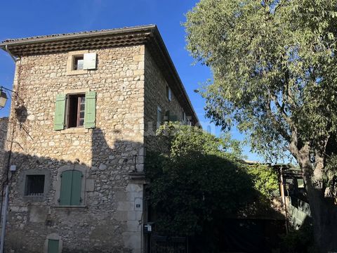 Ref 68011CJ: Great opportunity for this large stone building of approx. 280 m² in a village of character a few minutes from Goudargues and 20 minutes from Uzès. On the upper floors: 5 bedrooms, a living room, a kitchen, two bathrooms and an office. O...