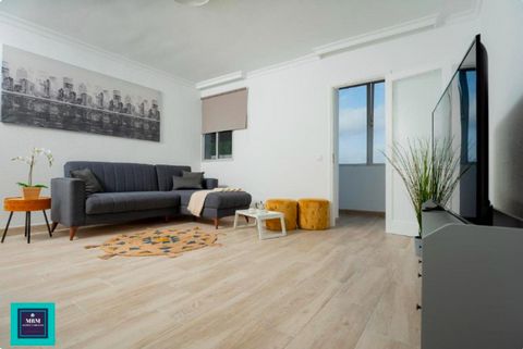 Magnificent apartment, well decorated with sea views in Las Palmas de Gran Canaria. Completely renovated and decorated in May 2021, located in an ideal area for getting around the island of Gran Canaria, with quick access to the GC-1 motorway. Fiber ...