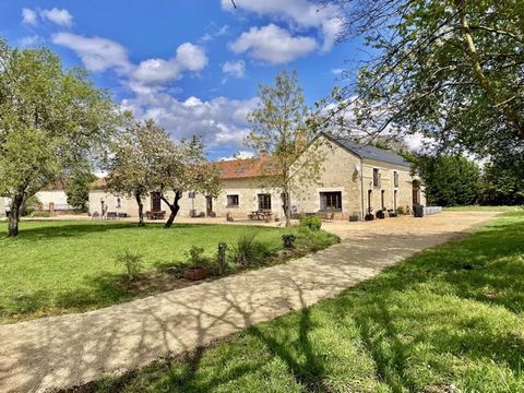 This beautiful barn conversion has a massive 630m2 of habitable space and consists of two independent (but inter-connected) living areas. The former stables has been converted into two separate guest houses, a storage room and a play-loft. Given the ...