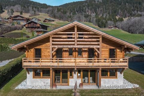 Nestled in the Alps, in Megève, with panoramic views of Mont Blanc, this newly built half-chalet offers an ideal exposure to the East, South, and West, bathing each room in natural light. This exceptional property, sold furnished, features meticulous...