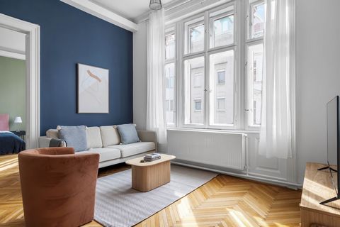 You’ll love this stylish 7th district - Neubau furnished four bedroom apartment with its modern decor, fully equipped kitchen, and cheery living room with great balcony views. Ideally located, you’re close to all the best that Vienna has to offer! As...