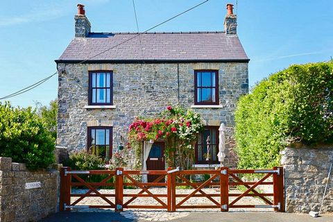 If you imagine the perfect, pretty stone cottage nestled within a popular coastal town along a quiet little street, bursting with character and memorable features, then Sunnyside is that property in reality. The attractive, detached house is perfectl...