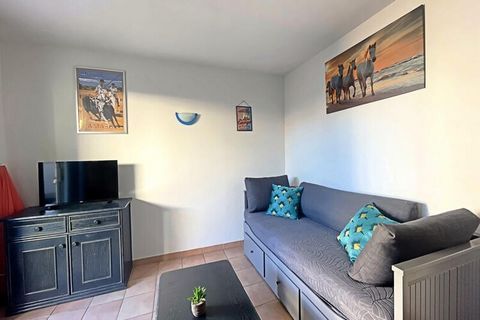 In Residence met gemeenschappelijk zwembad (geopend van 1 juni tot 30 september). Appartement voor 4 personen op de begane grond met binnenplaats en privéparkeerplaats, inclusief een woon-eetkamer met slaapbank (2 bedden van 90x200), ingerichte keuke...