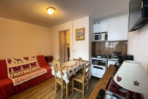 Geef uw bergvakantie een boost met dit prachtige appartement gelegen in Les Deux Alpes 38860 residentie Arc en Ciel Deze T2 met absoluut comfort biedt u: 1 woonkamer met slaapbank 1 ingerichte keuken 1 slaapkamer met tweepersoonsbed 1 berghoek met st...