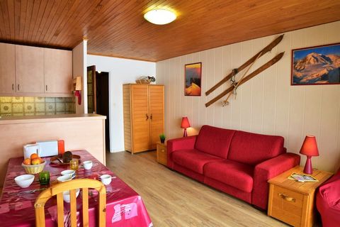 Ce charmant studio de 33 m² aux Deux Alpes peut accueillir confortablement jusqu'à 4 personnes, offrant un environnement spacieux et lumineux avec de belles vues sur la montagne. Situé à seulement 150 mètres de la station de ski, il est parfaitement ...