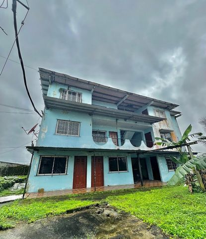 Welcome to a unique investment opportunity in the heart of Puerto Pilón, on the way to Portobelo, Colon! This property is strategically located on the left hand corner, just before you reach the beautiful beaches of Colon, offering excellent visibili...