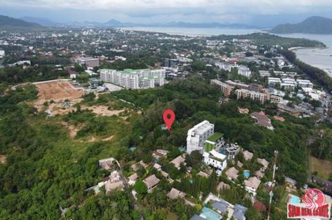 A 4, 590 sqm land plot in a trapezoidal shape for sale in Rawai. The land is just a 10 minute walk to Ya Nui and Rawai beaches. Built on the land is a 4 bedroom pool house that can be used as an office or possibly rebuilt into a show villa. Total siz...