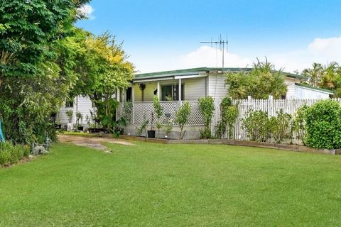 Welcome to the friendly country town of Tiaro, Queensland. This rural property is now available for purchase and is ready for the hobby farm enthusiast or horse lover to enjoy all it has to offer. Imagine waking up every morning to sweeping views of ...