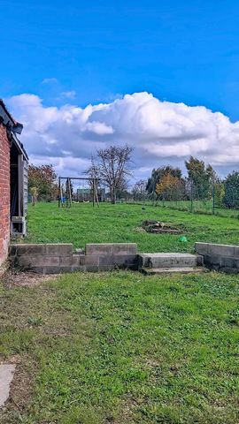 Maison dans un village proche de la FERE