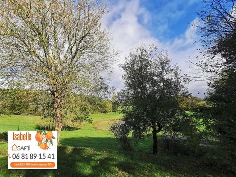 Villa très bien entretenue avec piscine, 3 chambres, spacieuse avec un appartement dans l'extension